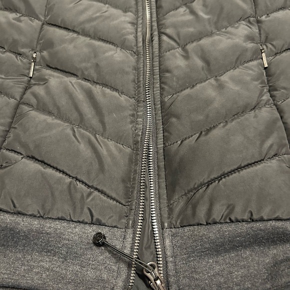 Hyba athletic jacket size Small - Picture 3 of 4